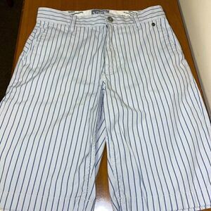 Vans casual striped shorts 